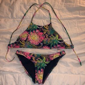 Body glove bikini set